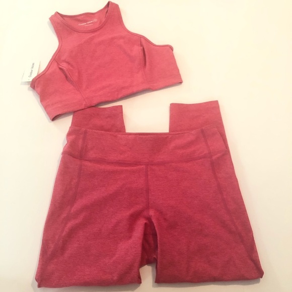 Outdoor Voices Flamingo Pink Activewear Workout Set - Picture 2 of 9